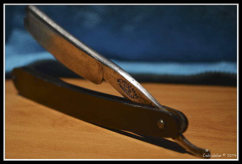Retour brocante, vide grenier... - Page 17 Dsc_0043-48d6cb0