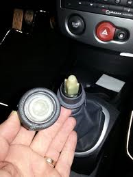 3RS] Soucis de montage pommeau Renault Sport [Résolu] - Clio RS Concept ®